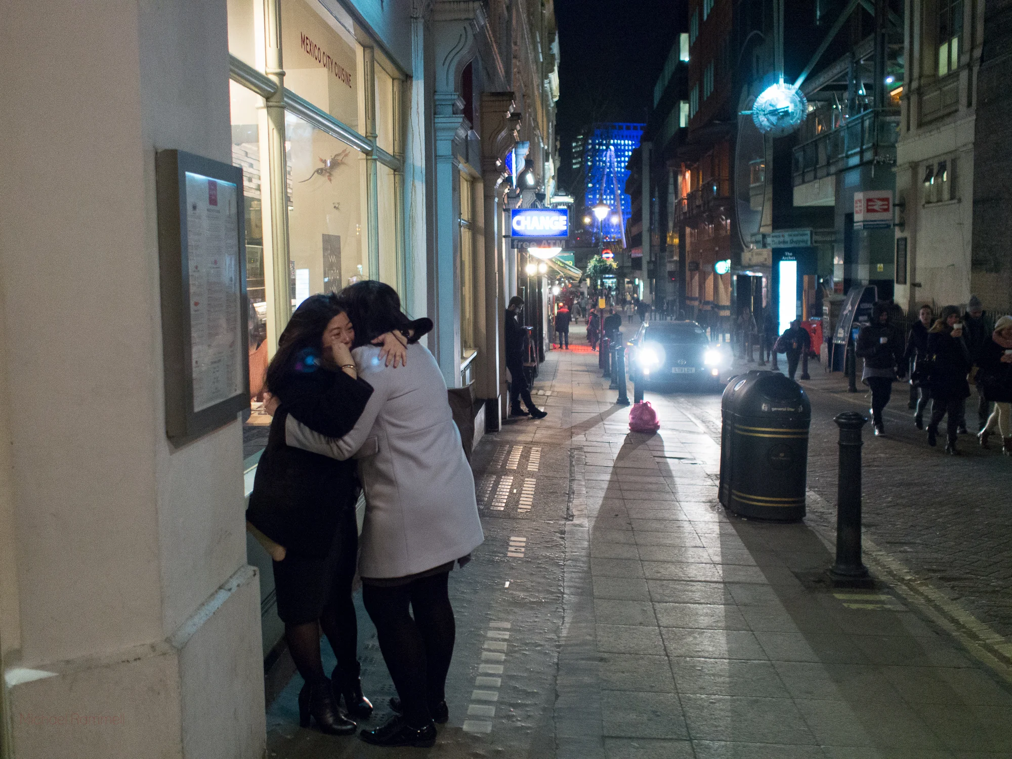 Olympus OM-D E-M5 &amp; Olympus M.Zuiko 17mm f/1.8ISO: 3200 | Aperture:f/1.8&nbsp;| Shutter Speed: 1/100