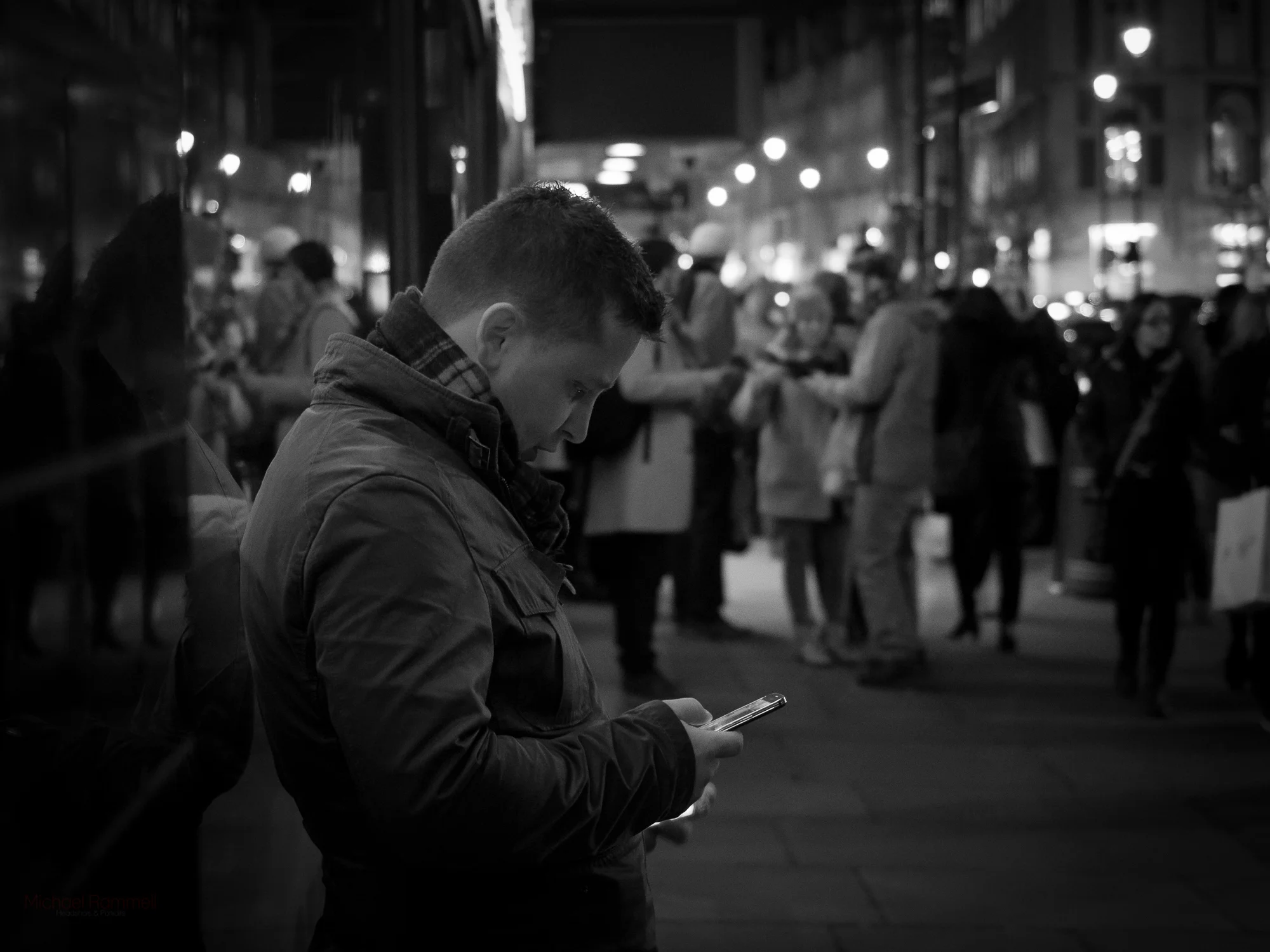 Olympus OM-D E-M1 &amp; Olympus M.Zuiko Pro 12-40 f/2.8 @ 40mmISO: 3200 | Aperture:f/2.8&nbsp;| Shutter Speed: 1/50