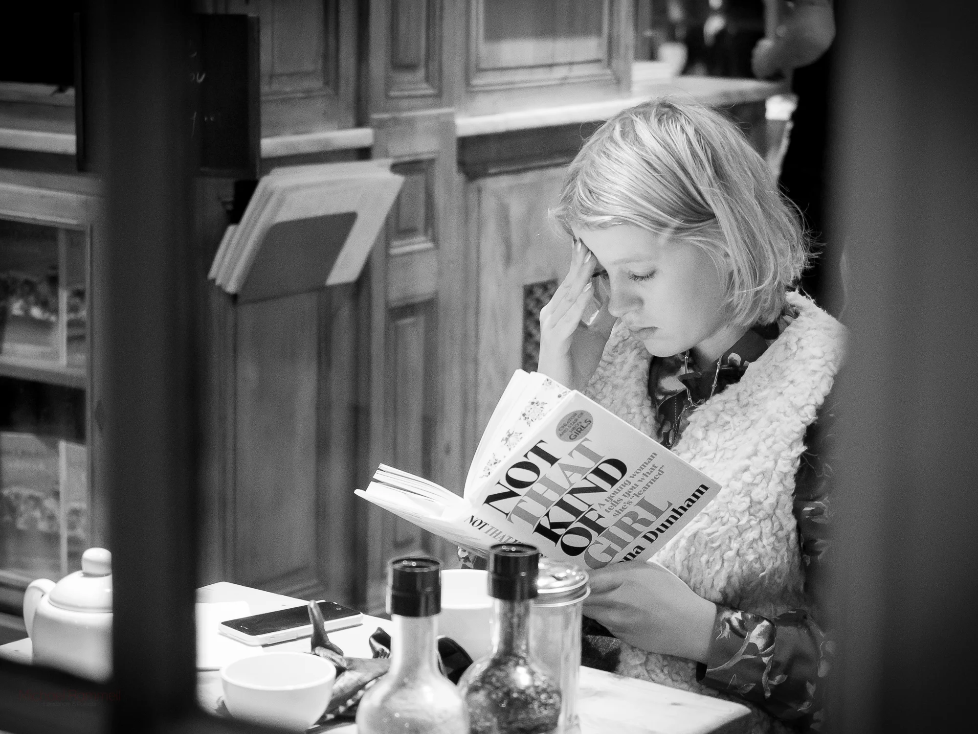 Olympus OM-D E-M1 &amp; Olympus M.Zuiko Pro 12-40 f/2.8 @ 12mmISO: 4000 | Aperture:f/2.8&nbsp;| Shutter Speed: 1/100