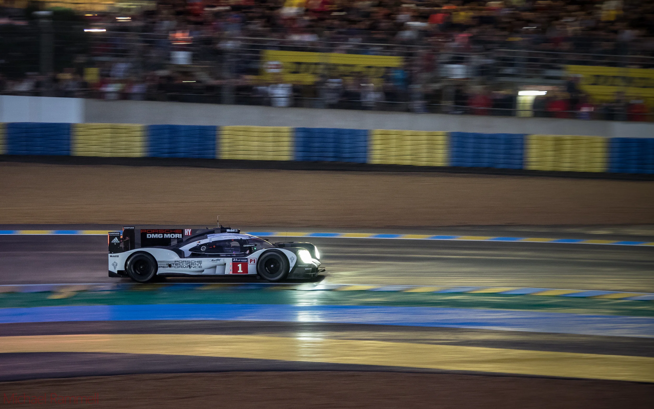 Camera &amp; Lens: Olympus OM-D E-M1 &amp; M.ZUIKO 40-150mm f/2.8 PROSettings:&nbsp;ISO:&nbsp;1600 |&nbsp;Shutter: 1/80th | Aperture: f/2.8