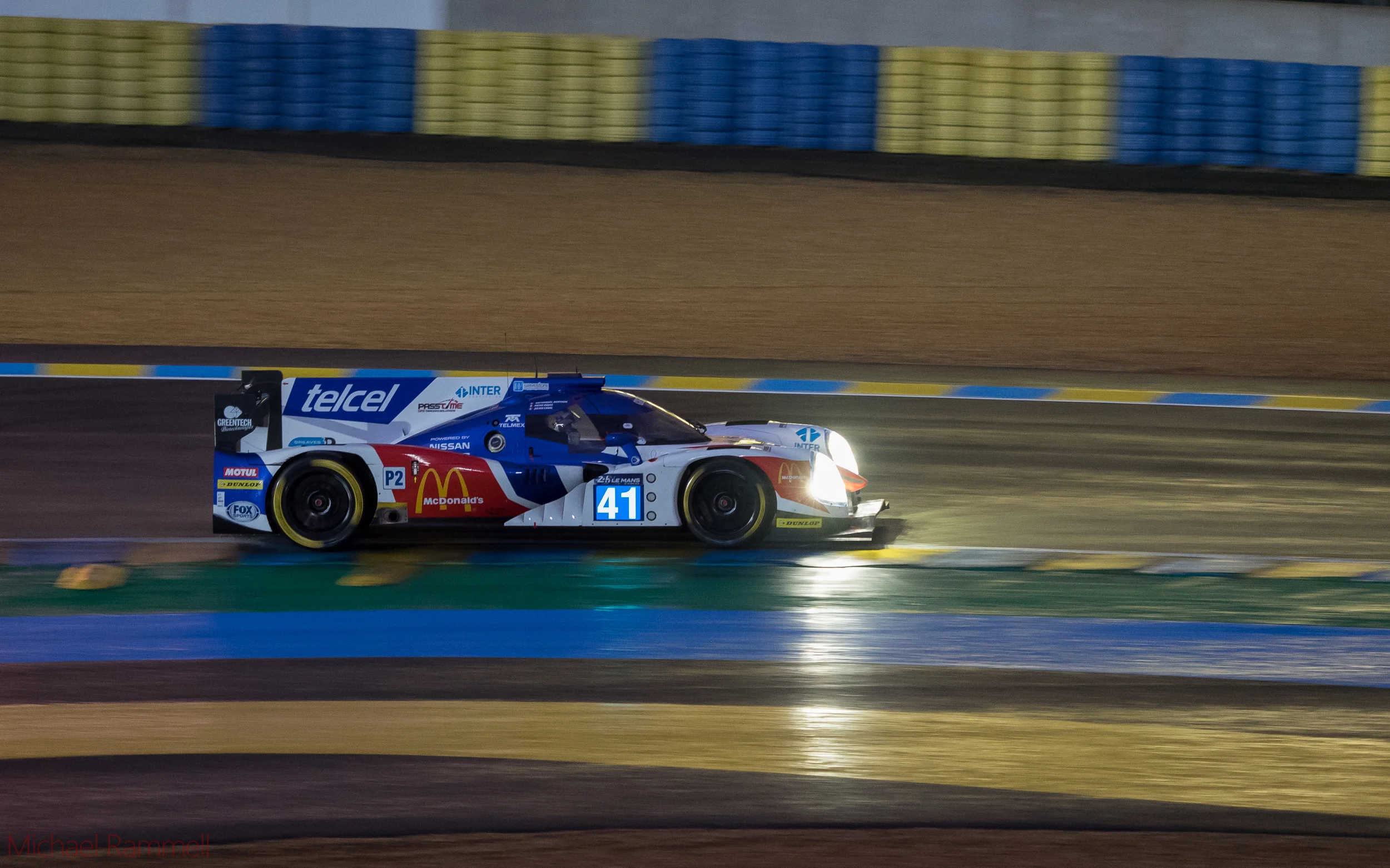 Camera &amp; Lens:&nbsp;Olympus OM-D E-M1 &amp; M.ZUIKO 40-150mm f/2.8 PROSettings:&nbsp;ISO:&nbsp;2000&nbsp;|&nbsp;Shutter: 1/80th | Aperture: f/2.8