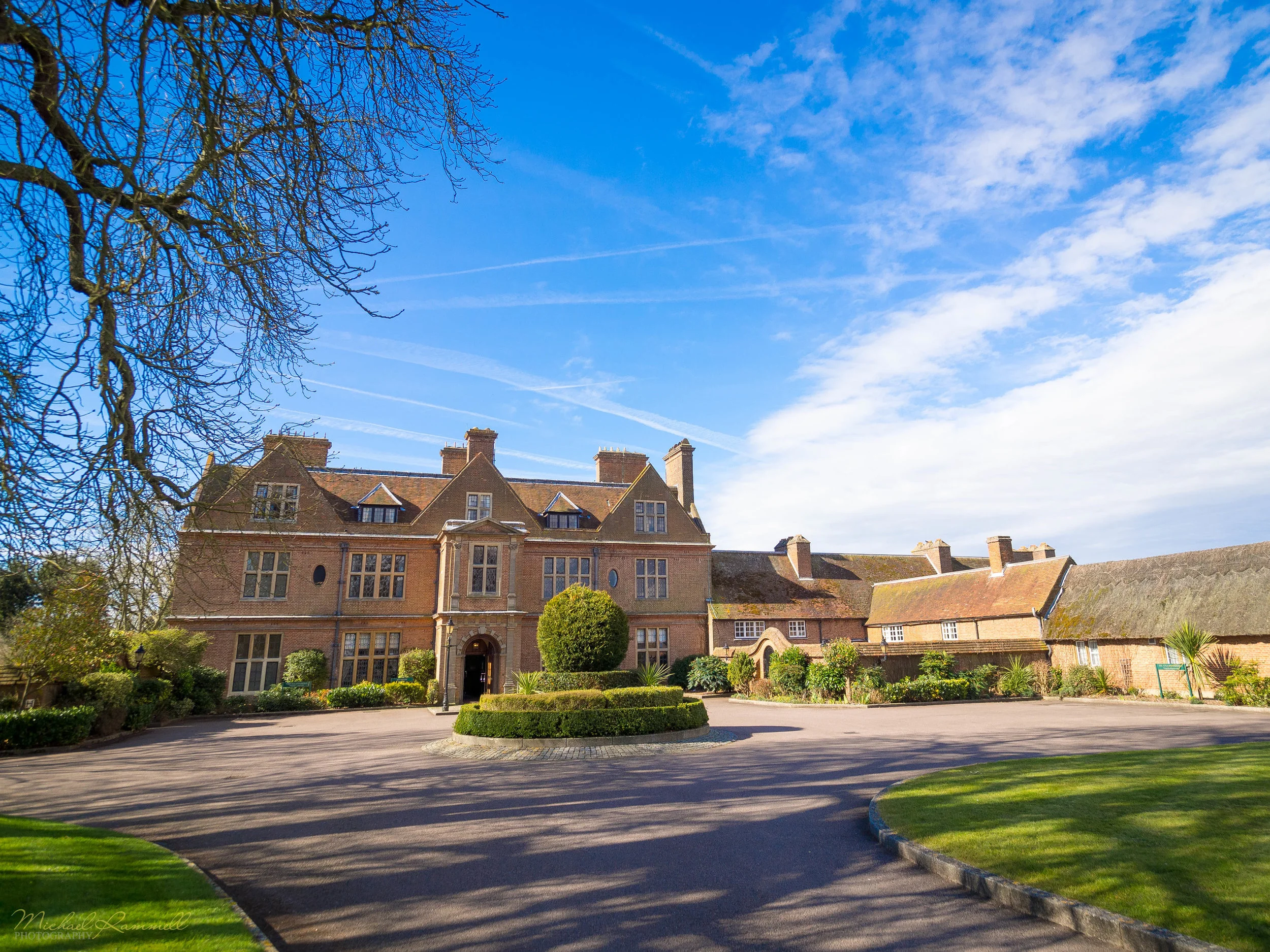 Horwood House, Milton Keynes, UKMy first outing with the 7-14mm for my first wedding of 2016