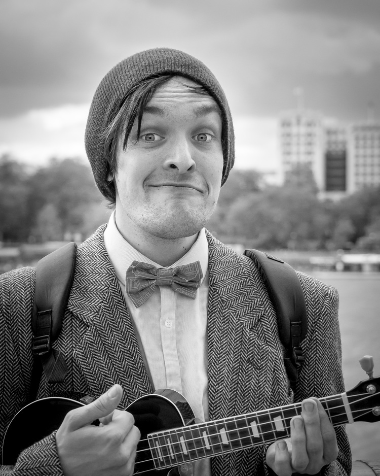 Camera:&nbsp;Olympus OM-D E-M5.&nbsp;Lens:&nbsp;&nbsp;12-40mm f/2.8 PRO @&nbsp;Aperture: f/2.8 Focal Length:&nbsp;31mm ISO: 800 Shutter Speed: 1/2000th