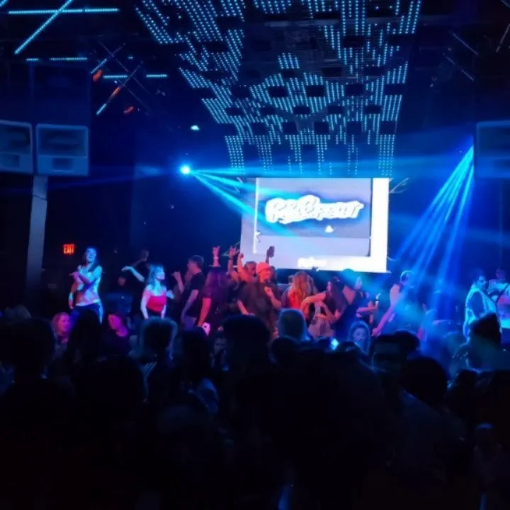 So much fun at Celebreties for R&B Fest 2025
The night was filled with good friends, good music and the best part was it was from 4-9pm. At home by 10, life goals achieved 😆
#makenewmemories #music #adventureswithfriends #getoutthere