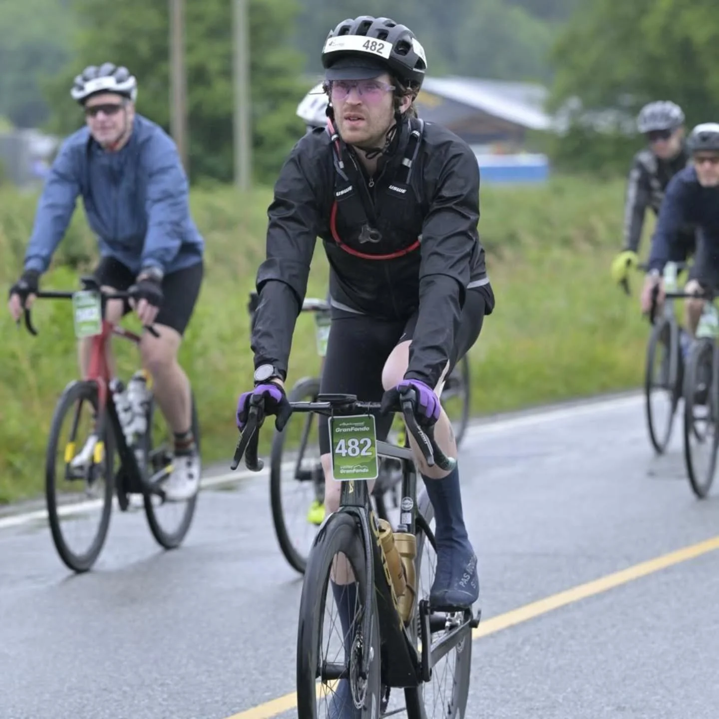 It was a solid weekend of bike racing for the Bee 3 Team. Way to smash some watts at the Valley Gran Fondo despite the cold and rain conditions Tim. 

#goteambee3 #racingishard #getonyourbike #cyclinglife #endurancesports