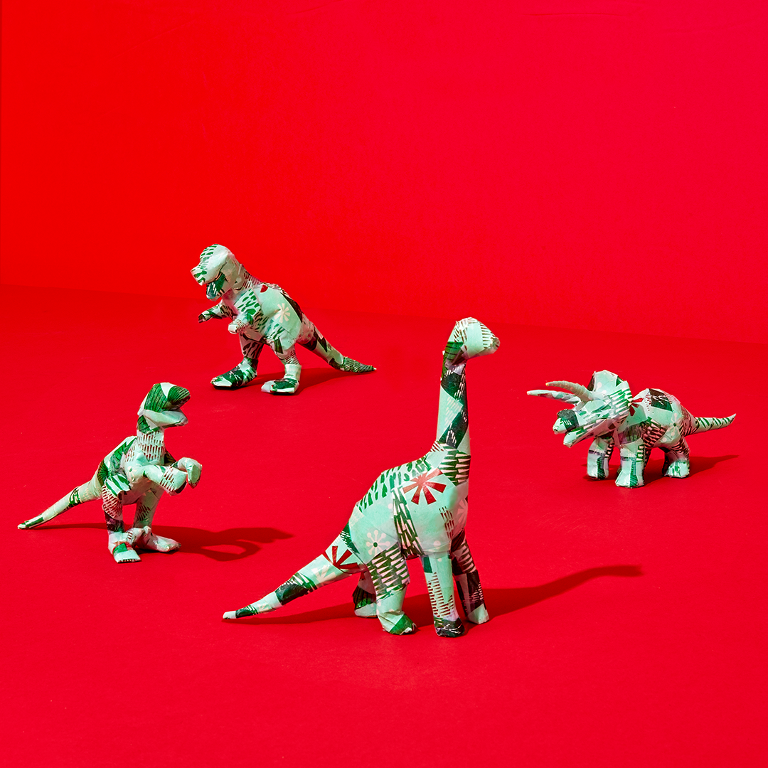 MasterWrapper_1080x1080_Dinosaurs.png