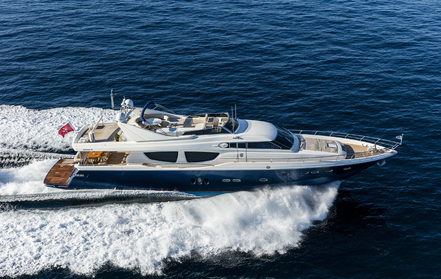 MYTHOS side shot.jpg