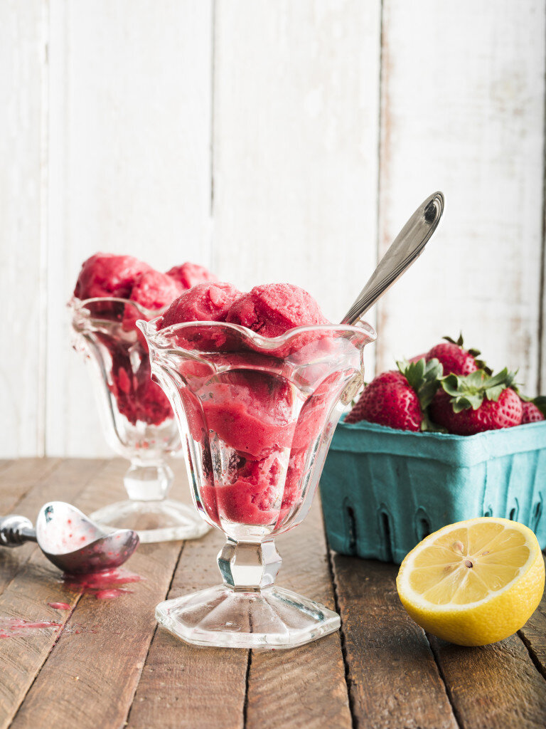 Strawberry-Frozen-Yogurt-768x1024.jpg