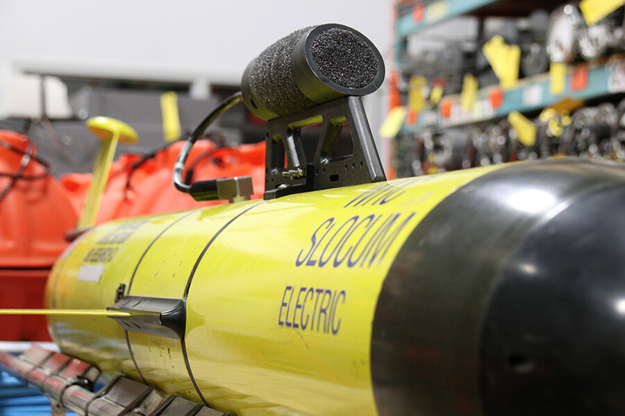  Sitting on a workbench, a Teledyne Slocum glider with hydrophone and JASCO’s OceanObserver system for underwater acoustic monitoring 