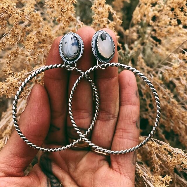 And the shop update is live! Who&rsquo;s gonna snag these Montana Agate stud hoop earring beauties!! I only have ten pairs available. Many thanks!!! ❤️❤️❤️