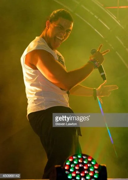 gettyimages-450968142-594x594.jpg