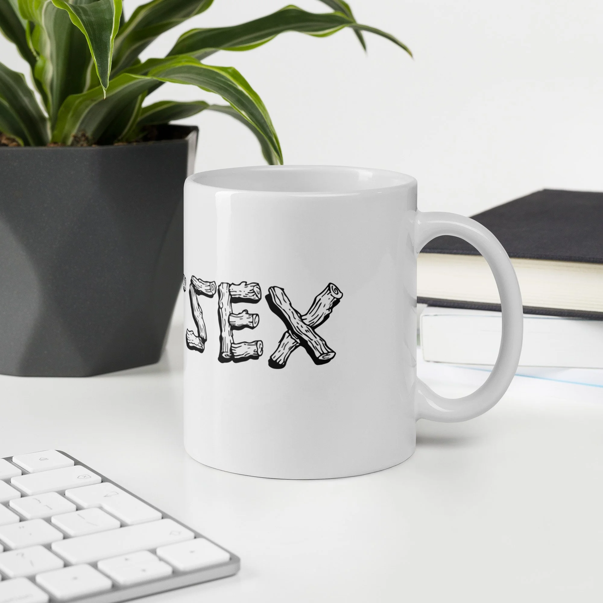 white-glossy-mug-white-11-oz-office-environment-6a0166e0eeb60.jpg