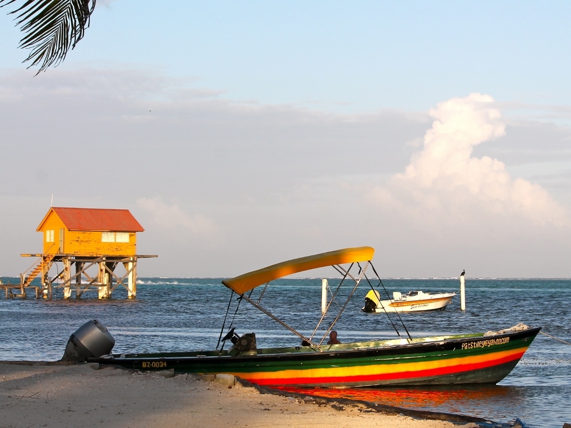 Caribbean Vacation - Belize Beach Resorts - All inclusive Vacation Packages - SabreWing Travel