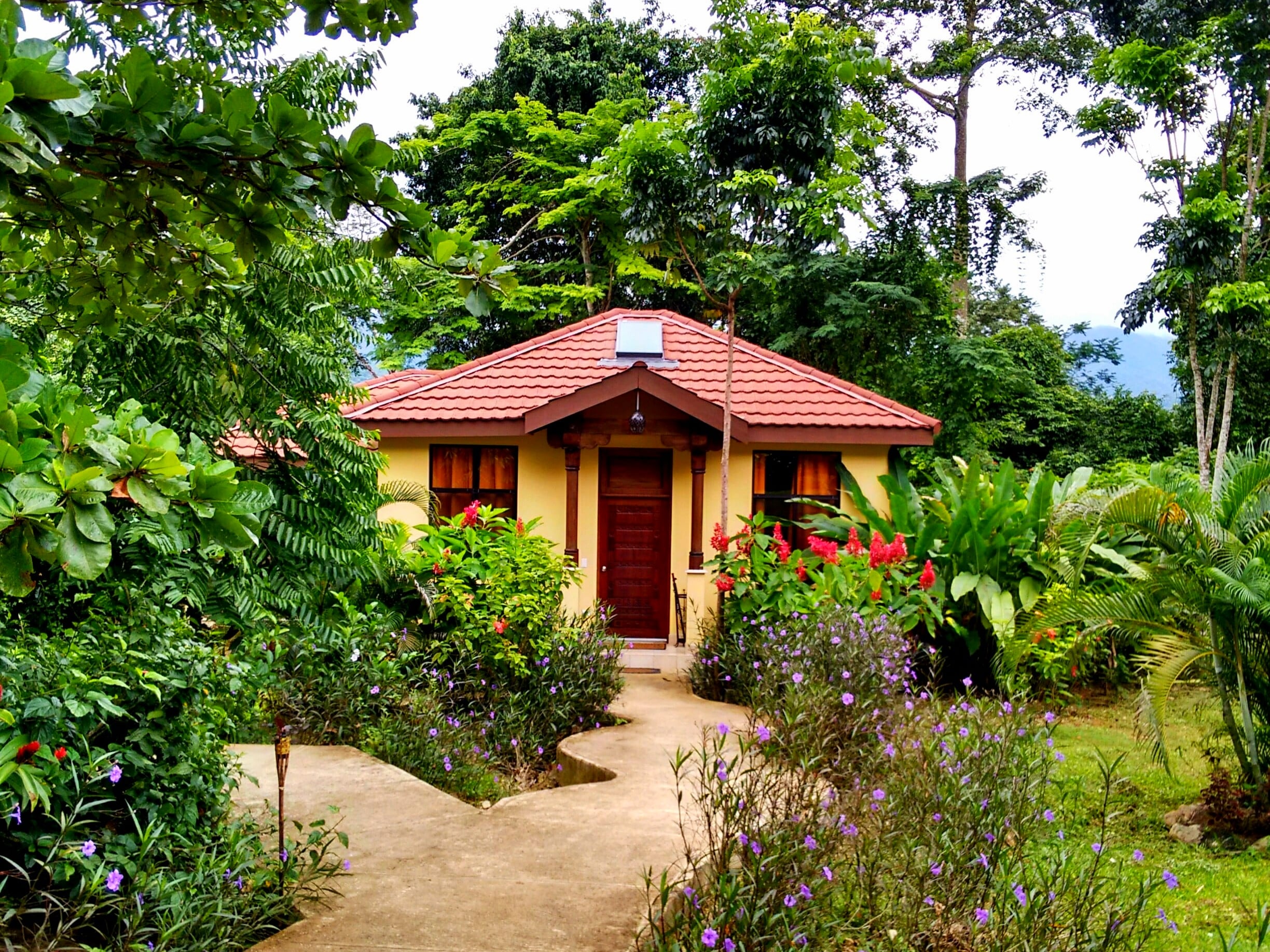 Sleeping Giant Rainforest Lodge, Cayo District, Belize