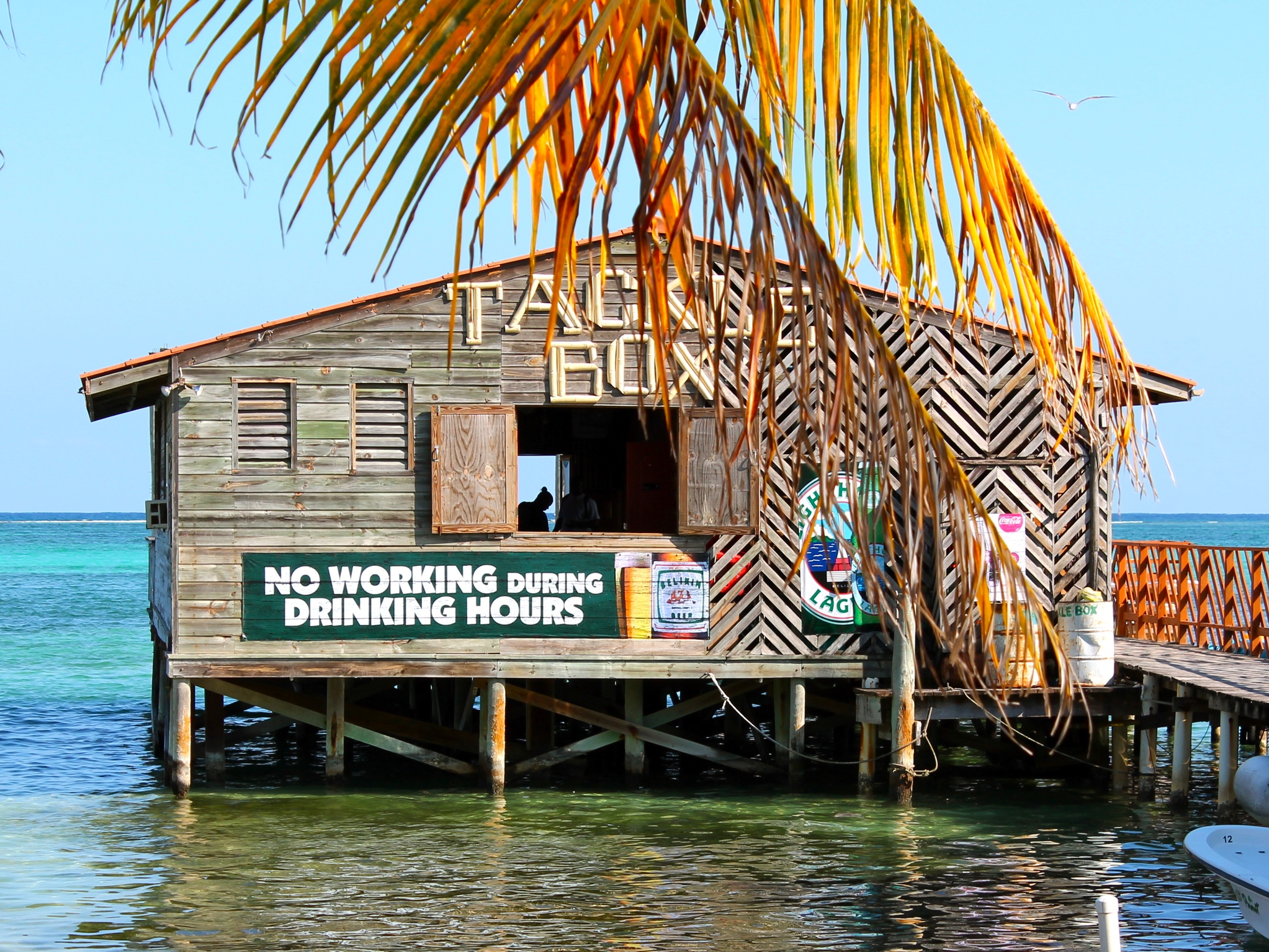 Fun beach bars, like the Tackle Box dot the coast and serve up tropical drinks and a lively atmosphere