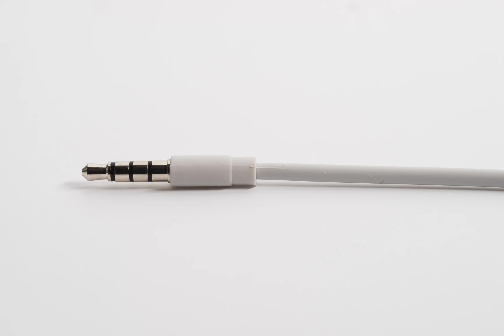 LIGHT-GRAY-03.jpg