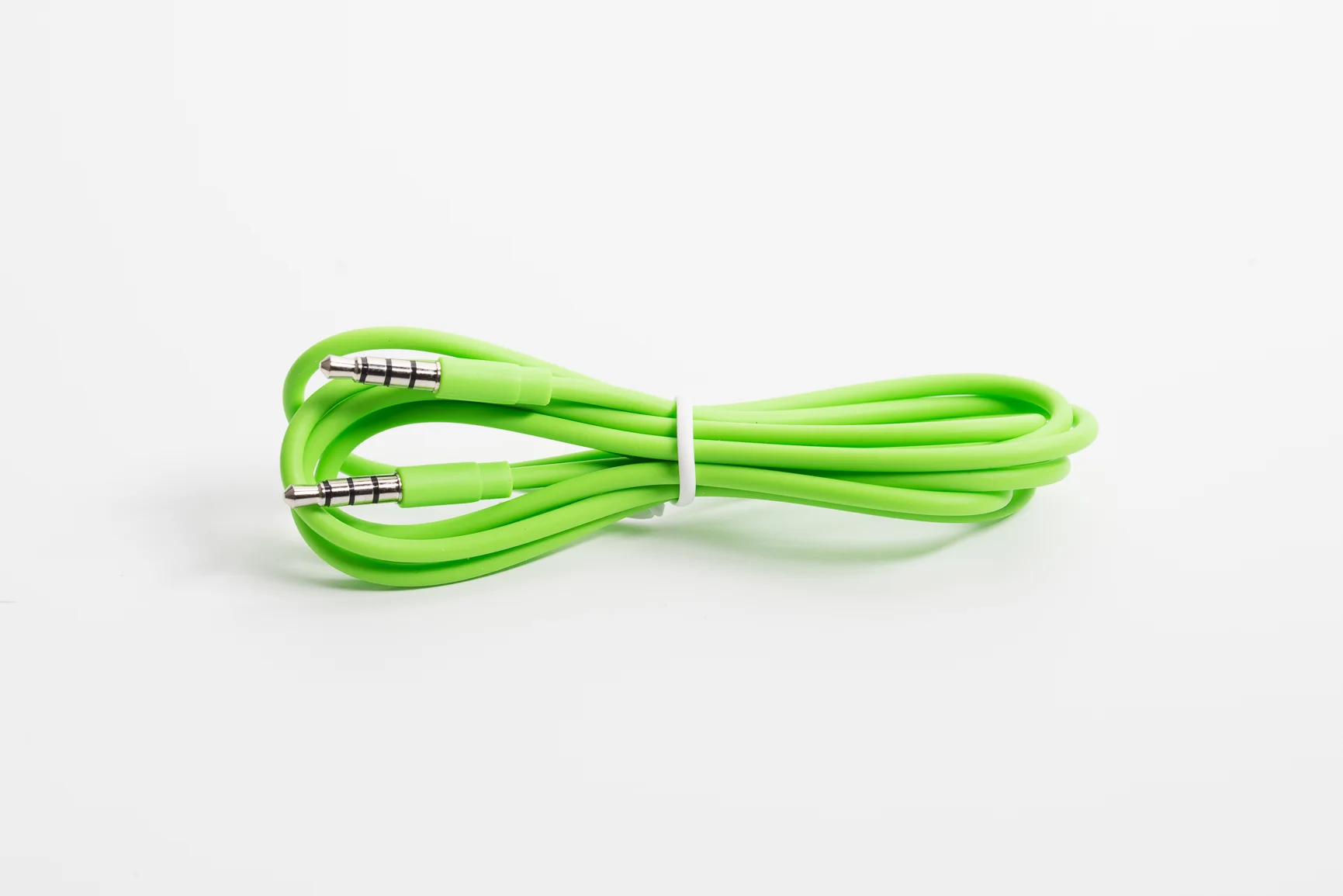 LIGHT-GREEN-02.jpg