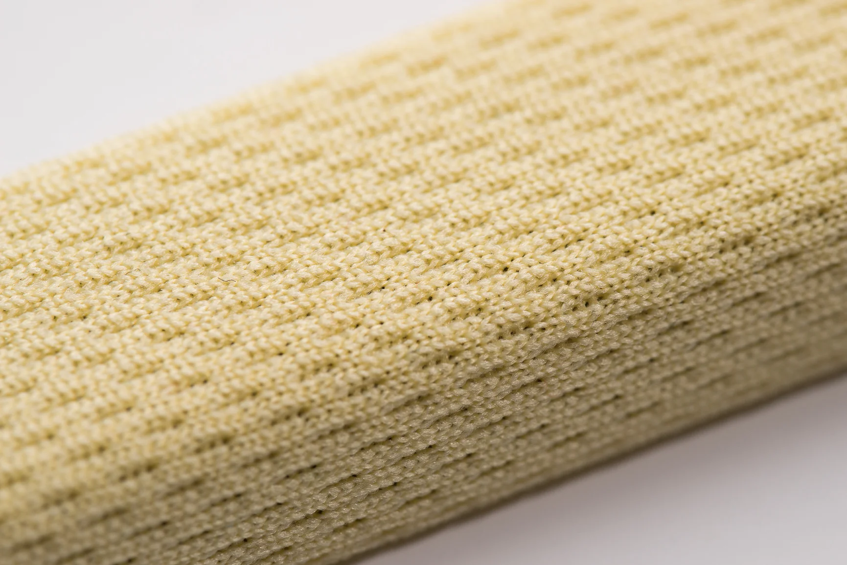 PASTEL-YELLOW-06.jpg