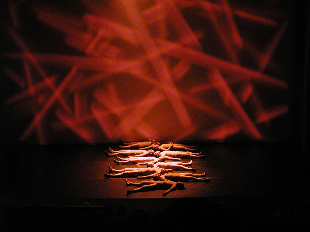 Fish is a Train of Glass, Choreography: Stephanie Gillilland