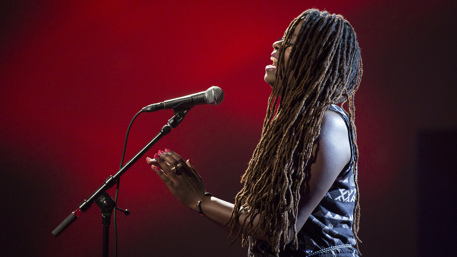 Somi performs at TEDWomen2015