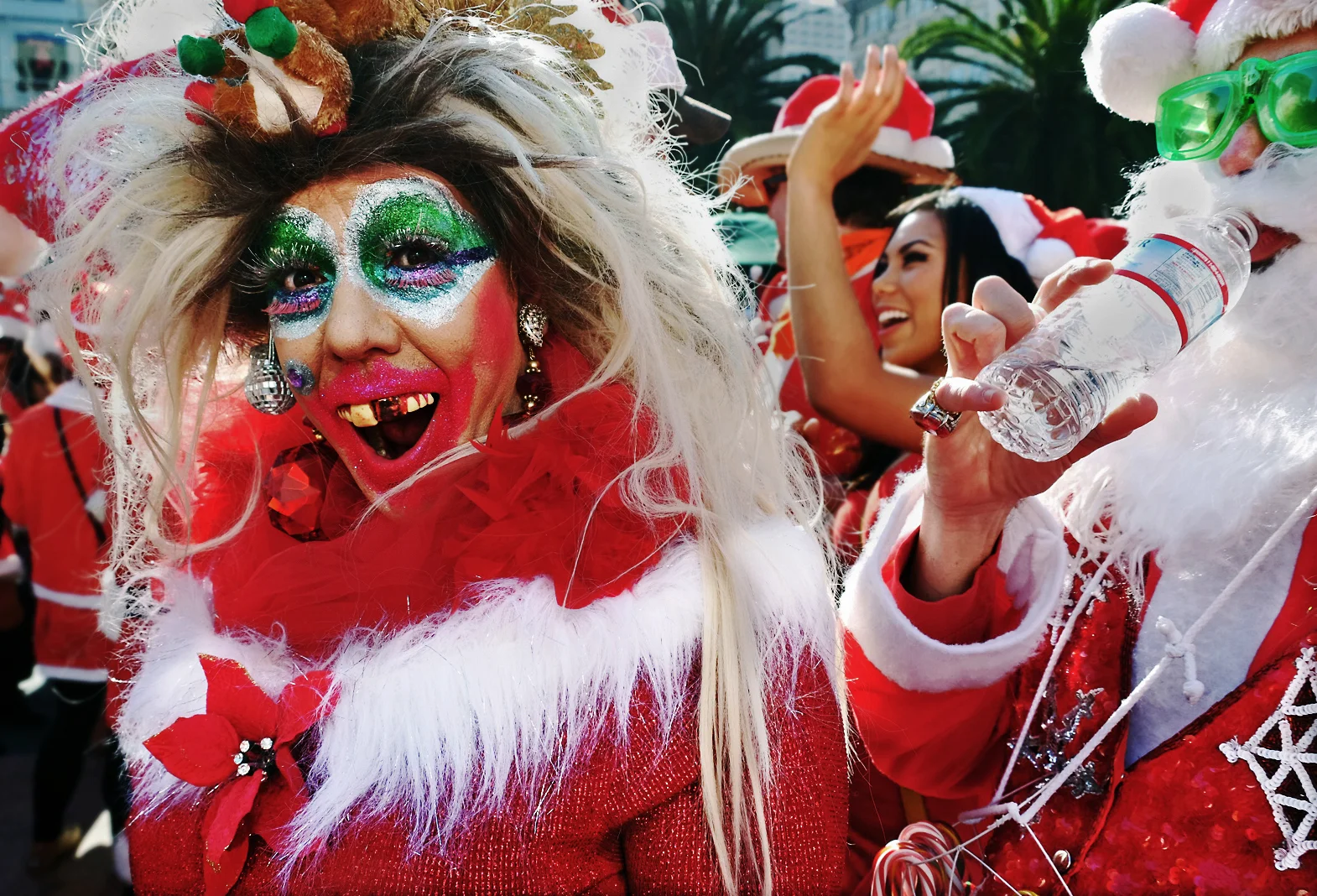 santacon.jpg