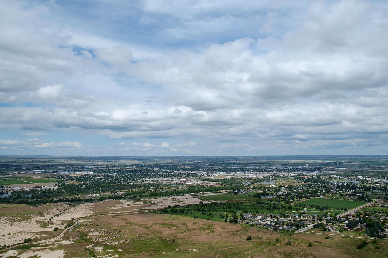 view from Scottsbluff National Monument