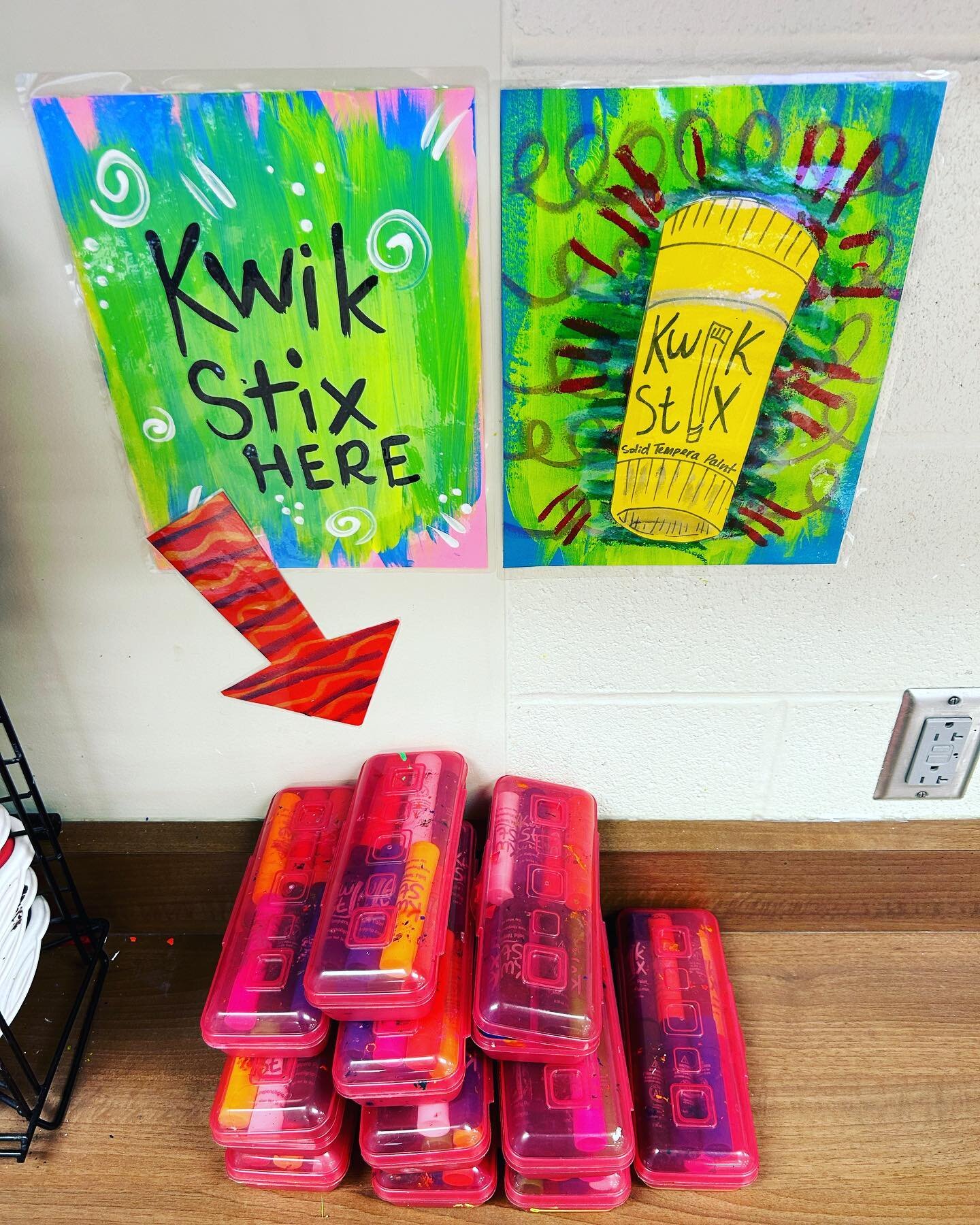 Making signs and dedicating a spot in my room for @kwikstixpaint because we (my students and I) are addicted. 😍🥰❤️🥳🥳