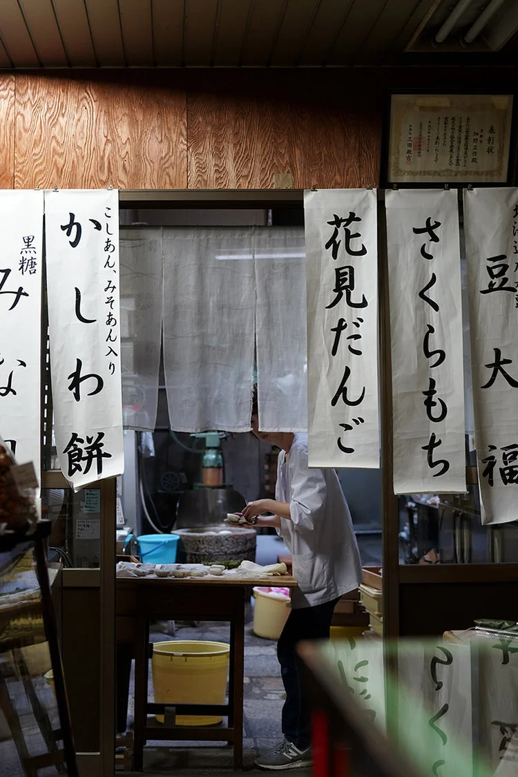woman-fish-market.jpg