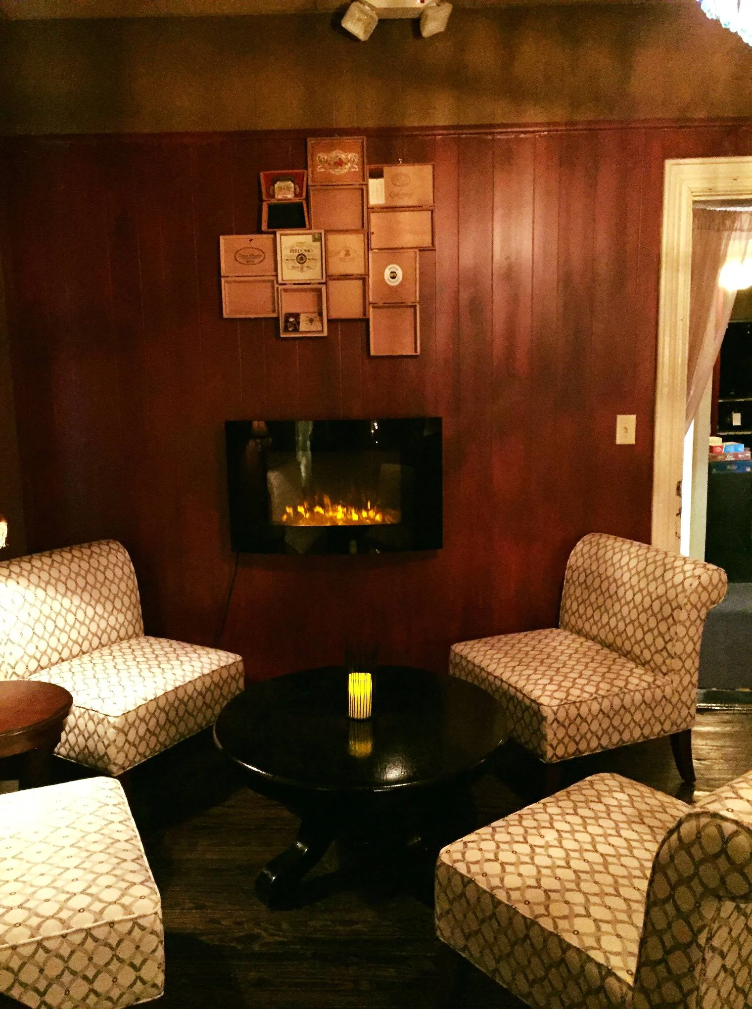 Merlot Room