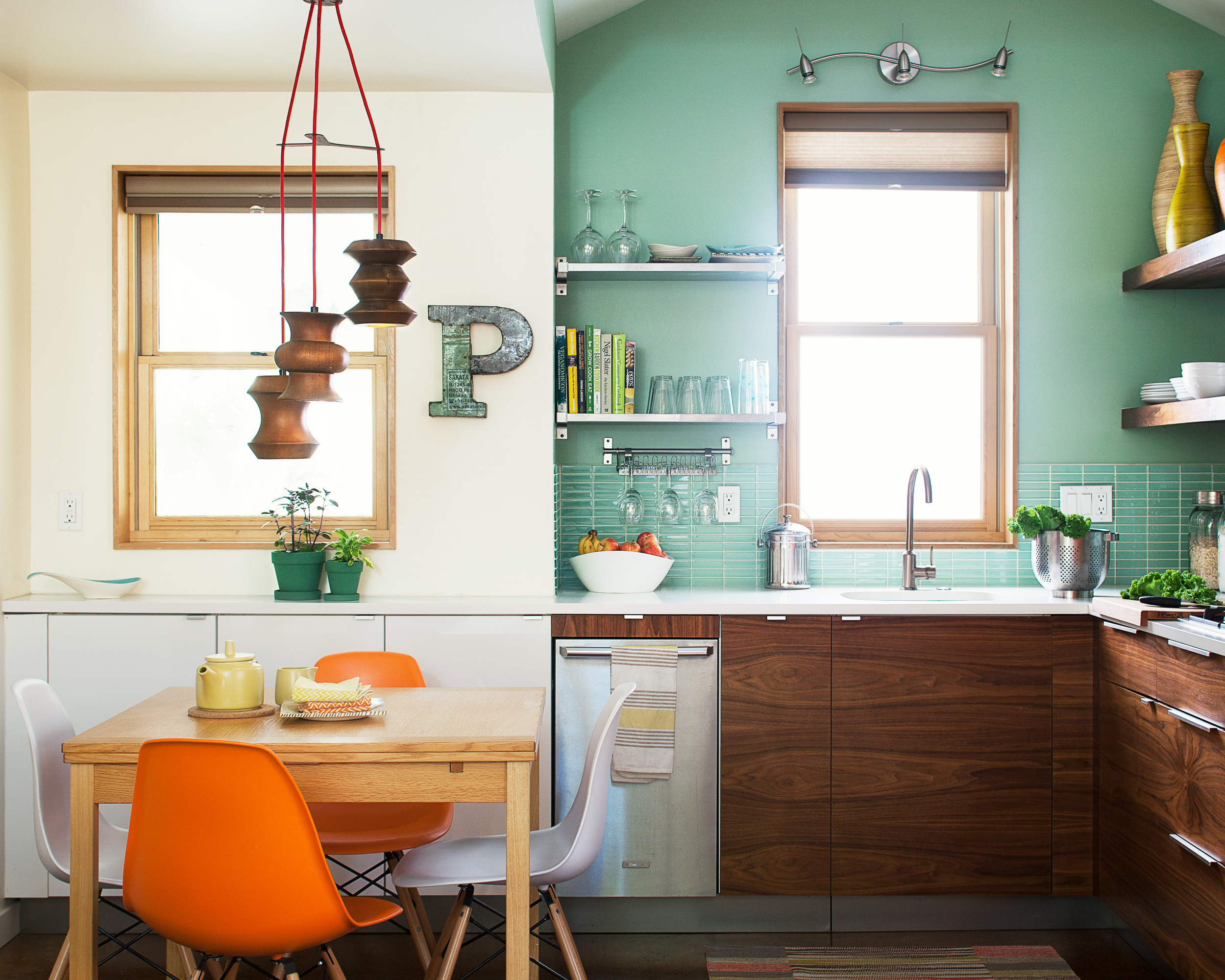 EcoCottage_kitchen.jpg