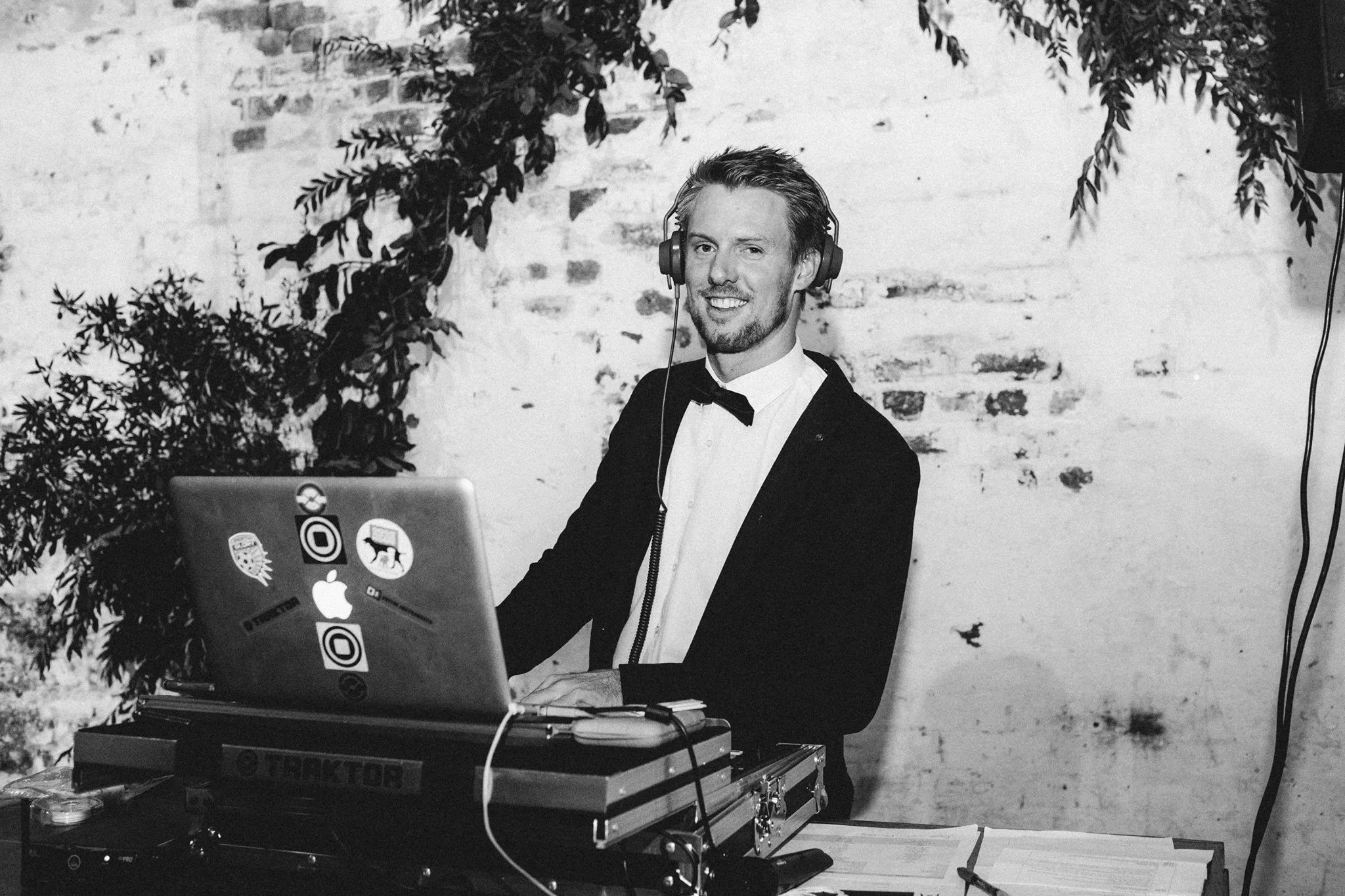 dylan majestic wedding djs.jpg
