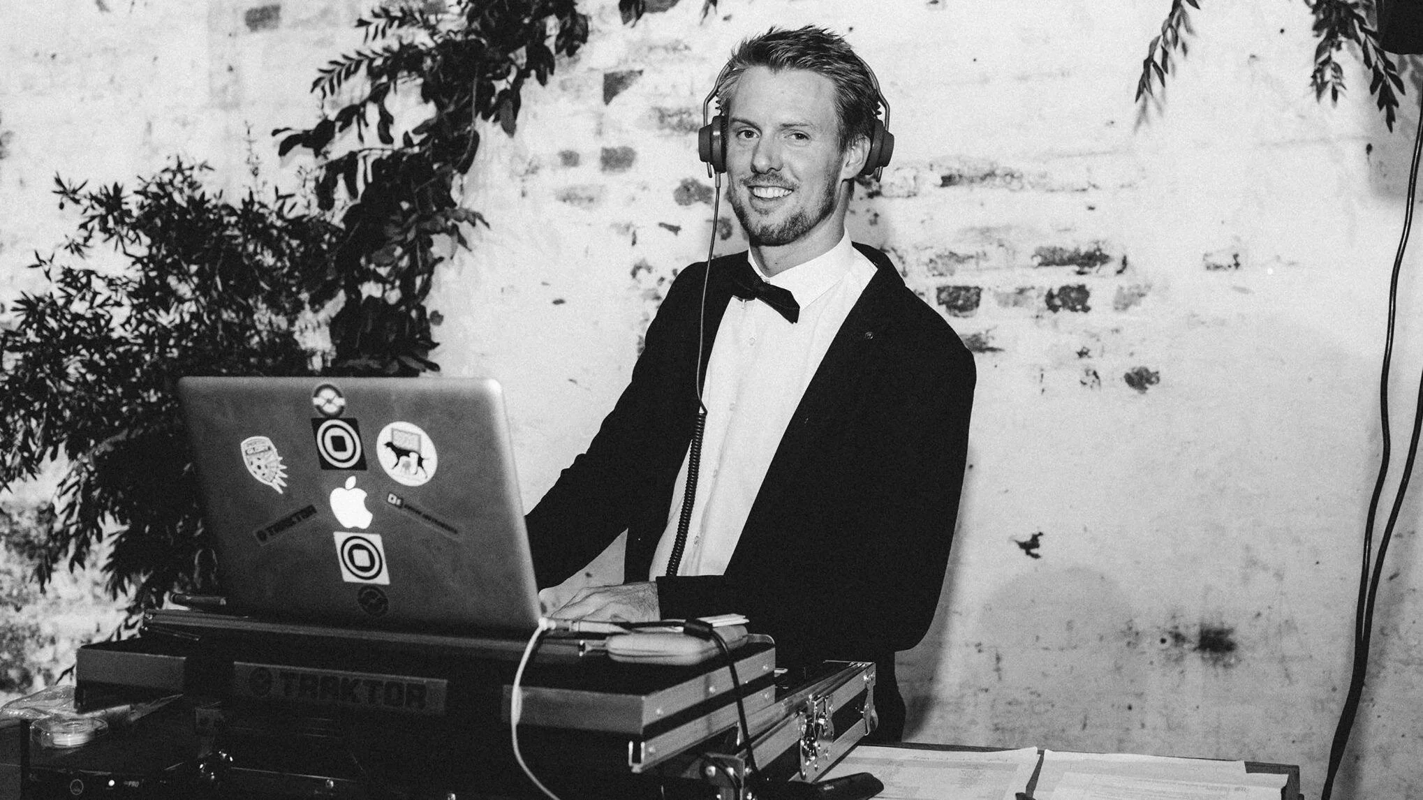 Perth's Best Wedding DJ?