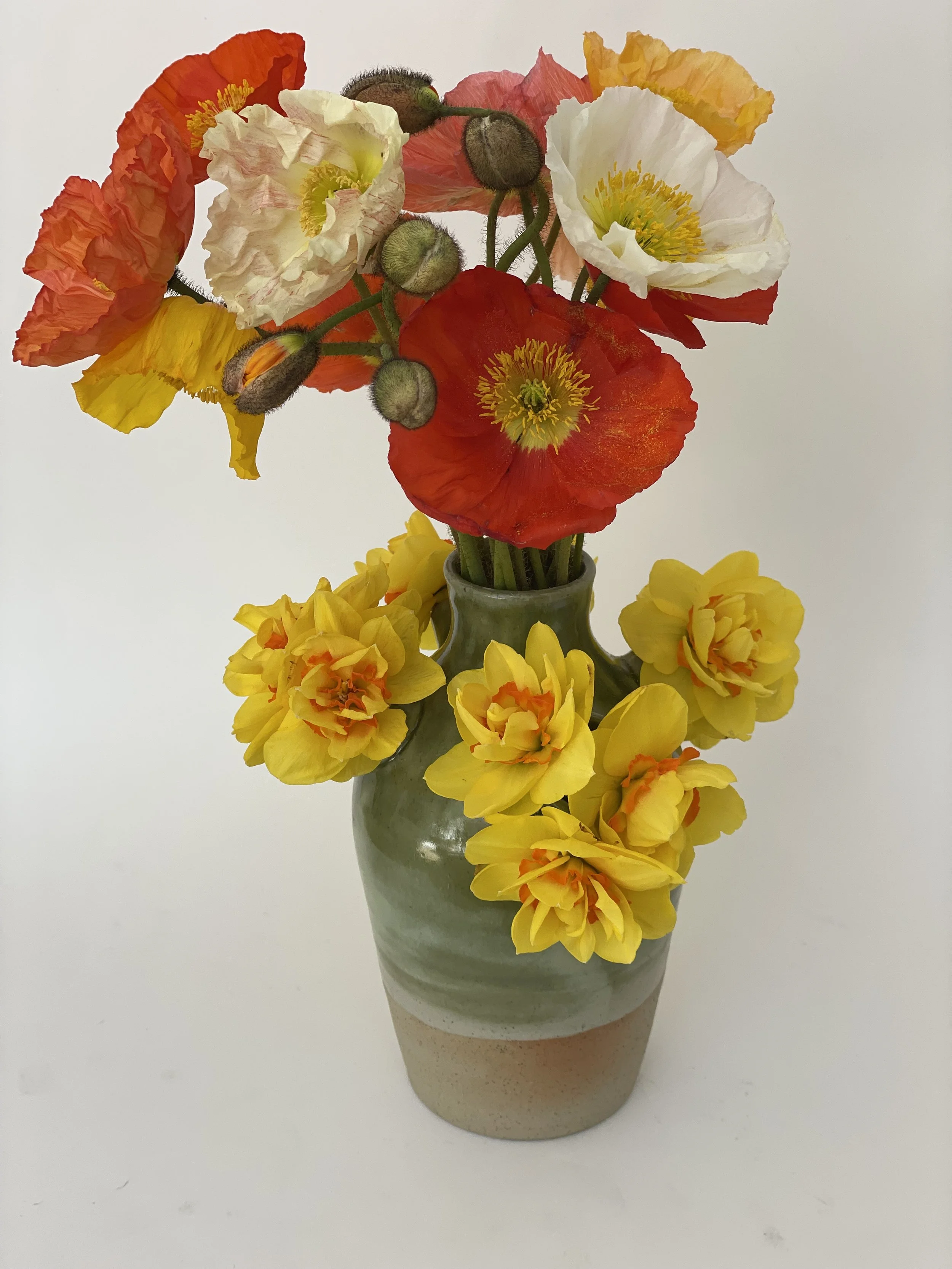 Tulip vase with 5 spouts. Perfect for florists and people who love flowers and creating interesting floral arrangements.