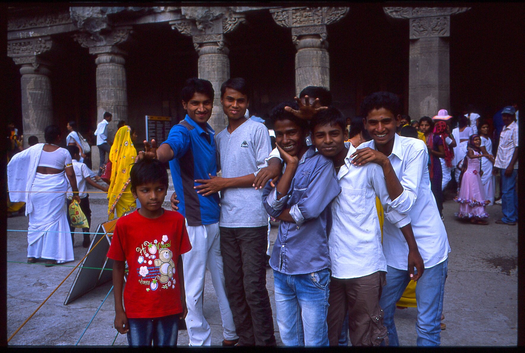 boys-of-india-small.jpg