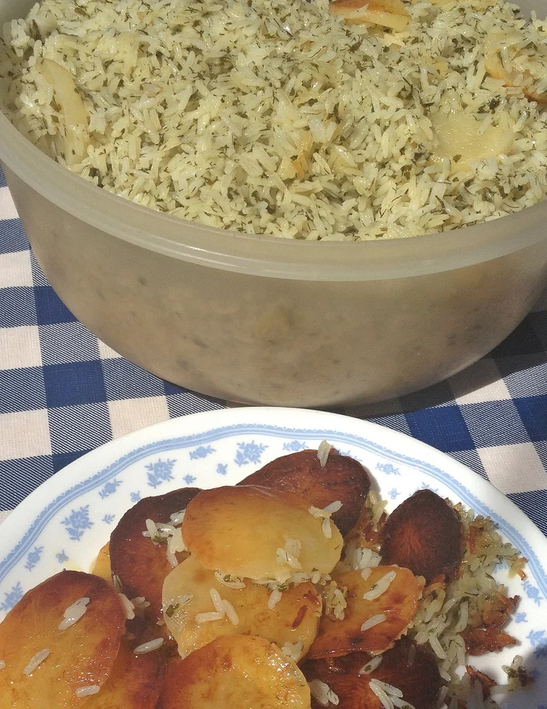 Sabzi poloh with fried potatoes