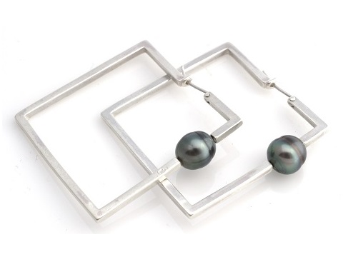 Square hoop earrings