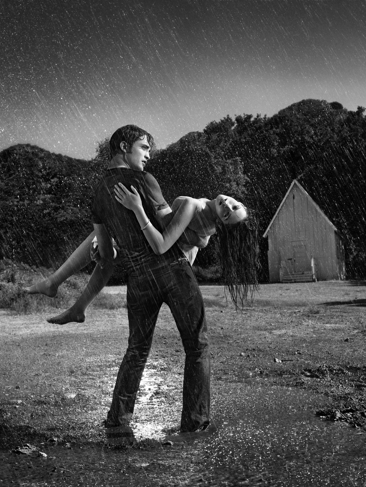   Kristen Stewart &amp; Robert Pattinson - Canyon Country, CA  
