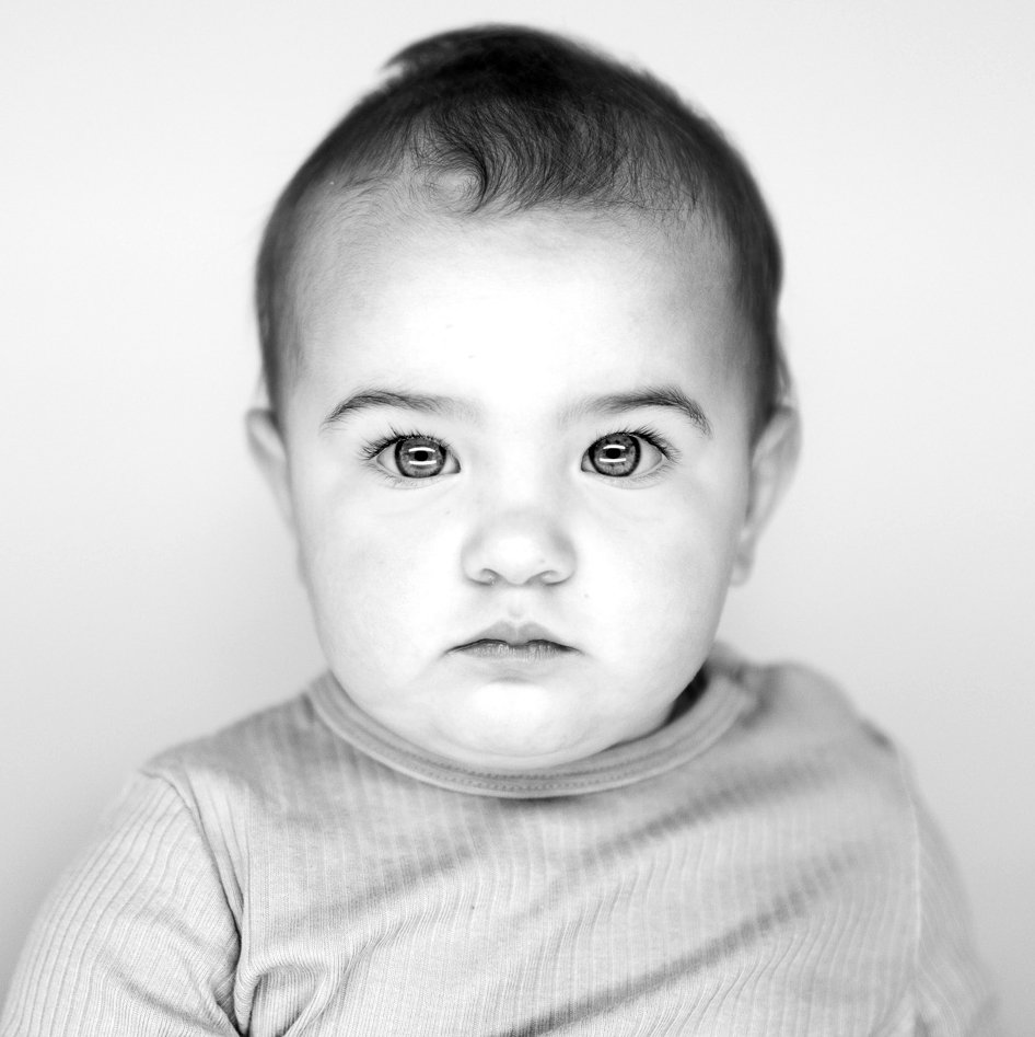 26_0528_ClementineCarter_002_Edit_BW_Squarespace_002_Square.jpg