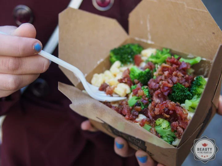 The Green Mile. Mac and Cheese with Broccoli Florets topped with bacon and caramelized onions.