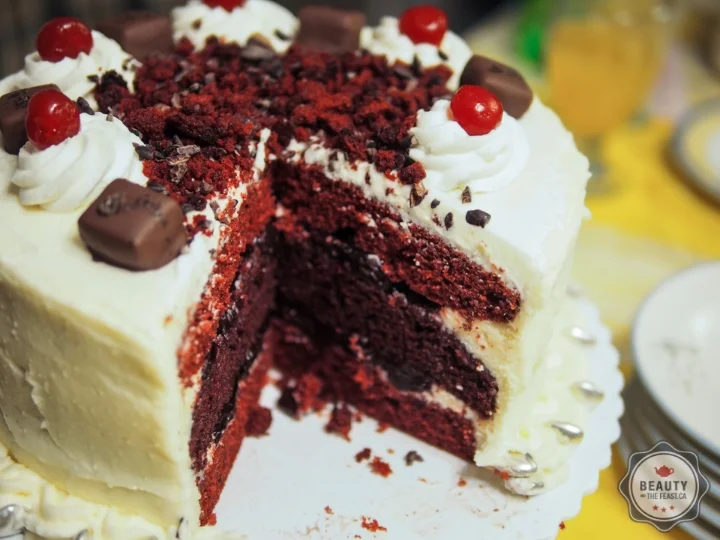 A showcase cake that's fun and chocolaty. The colours are unforgettable.