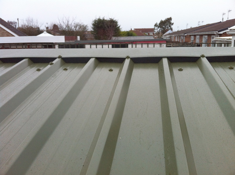 Corrugated Roof installed by West Design and Build of Hedon 02.jpg