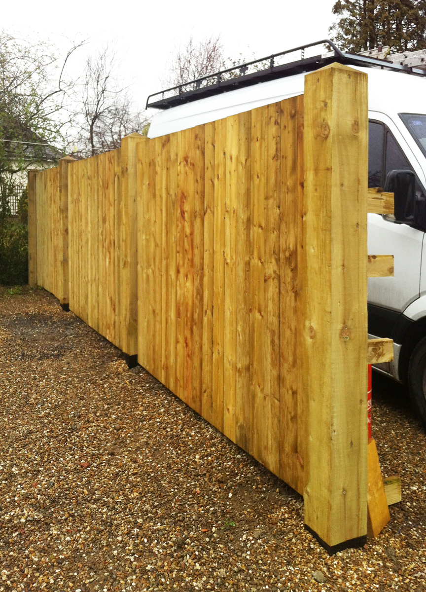 Fencing West Design and Build of Hedon © All Rights Reserved02.jpg