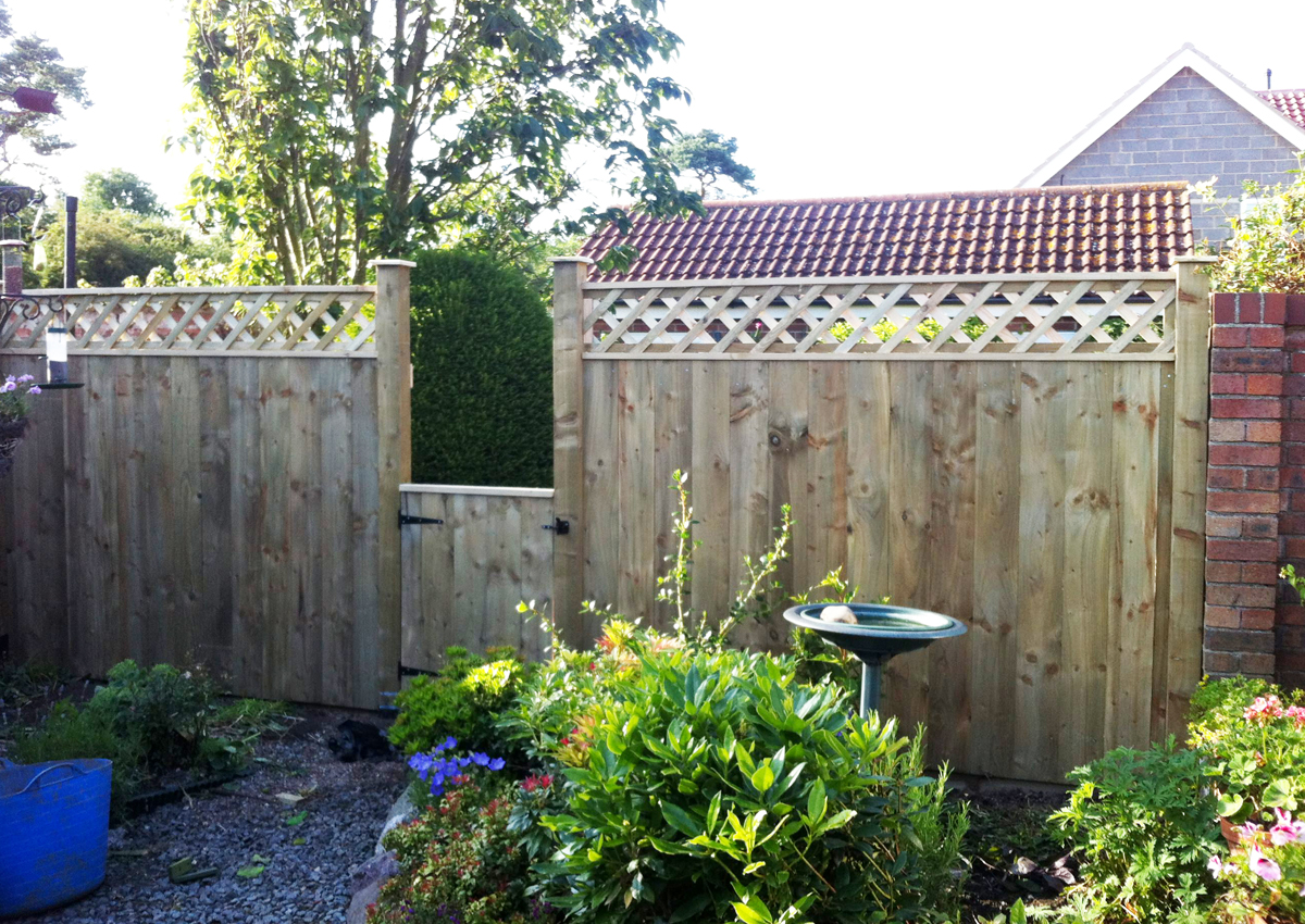 Fencing West Design and Build of Hedon © All Rights Reserved06.jpg