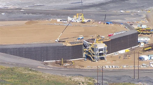 cnrl-horizon-crusher-mse-wall.jpg