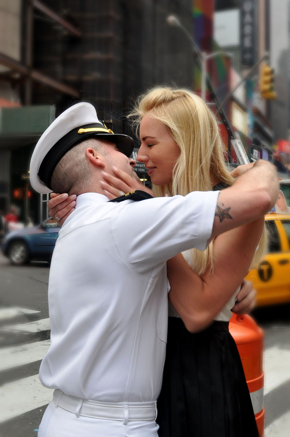 Sailor Kiss#4.JPG