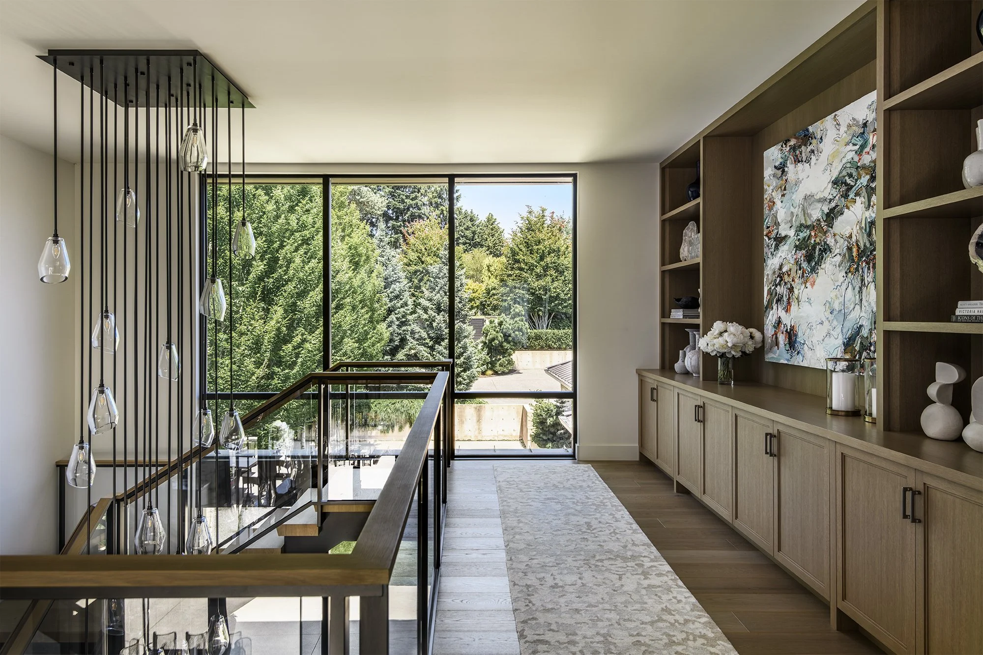  Designer:  https://www.christiegrove.com/   Photographer:  https://www.andrewgiammarco.com/  