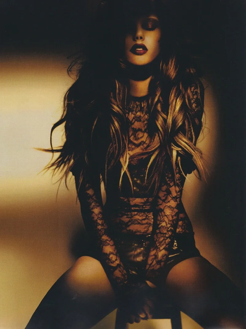 frida gustavvsen - fashion rogue