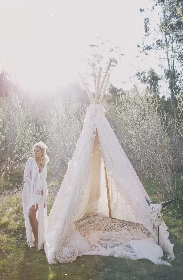paperandlace.com