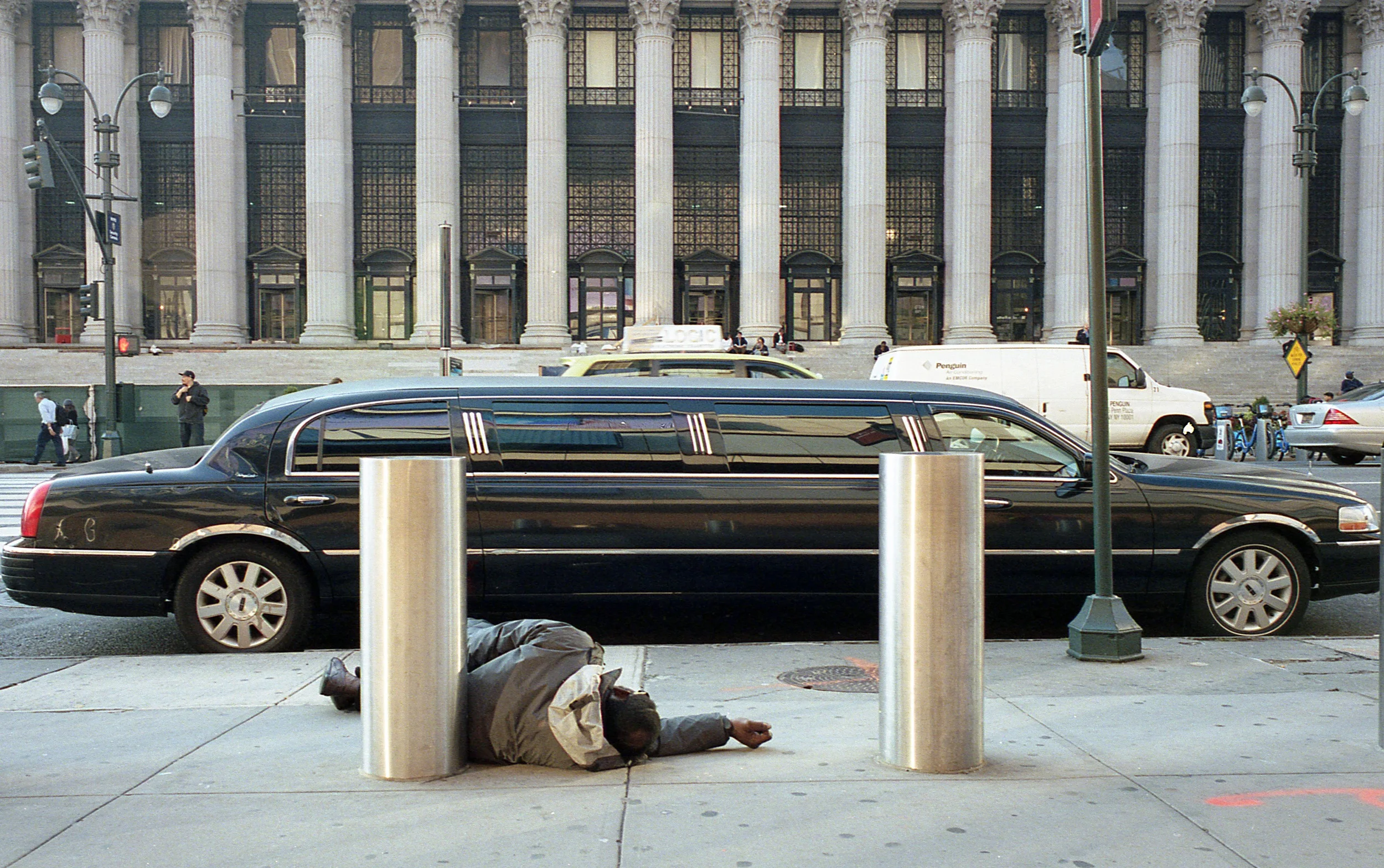 limo and passed out man crop 2.jpg