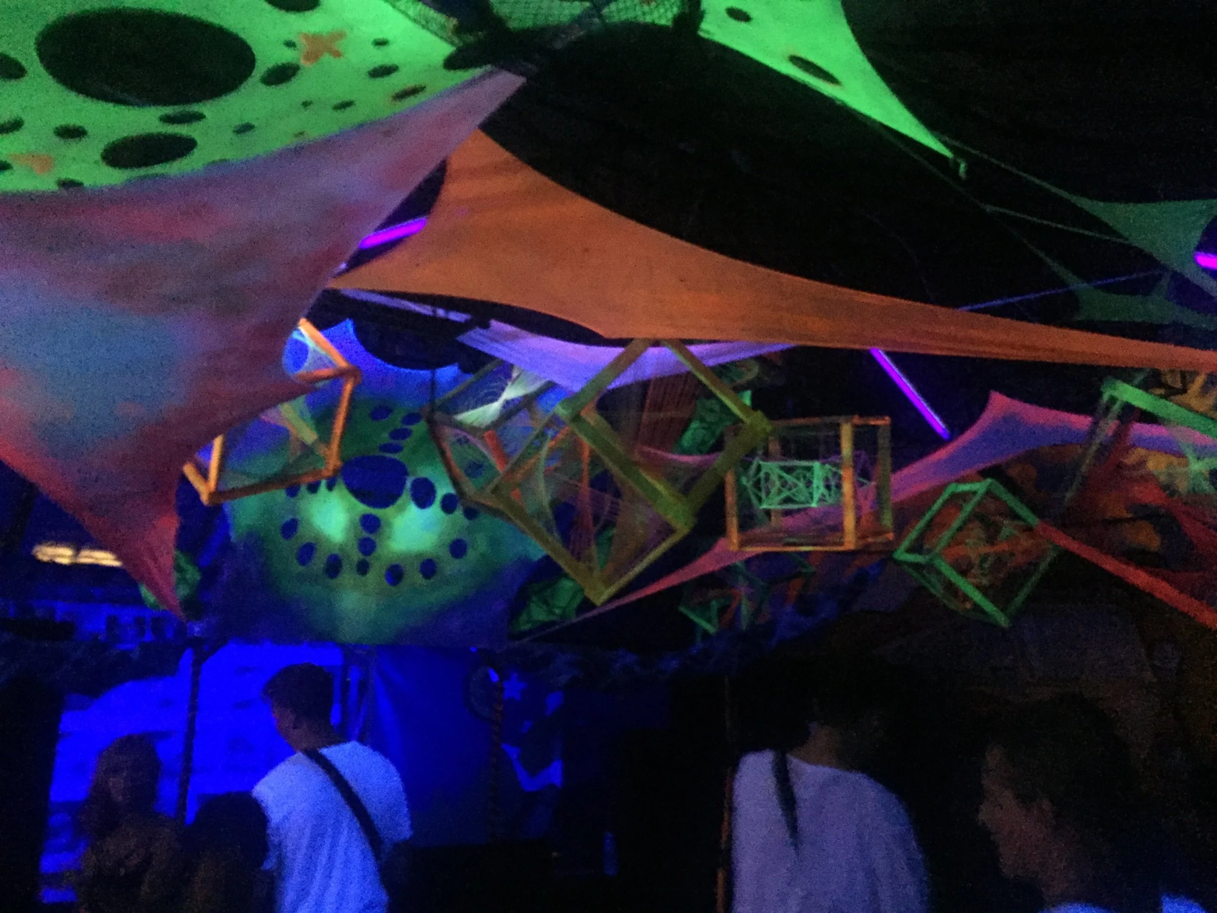 Otres Corner, the psychedelic hang out